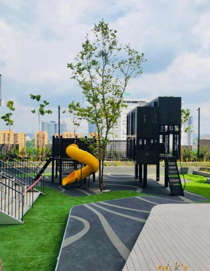 Bbcc Apartments At Lucentia Kuala Lumpur Zewnętrze zdjęcie